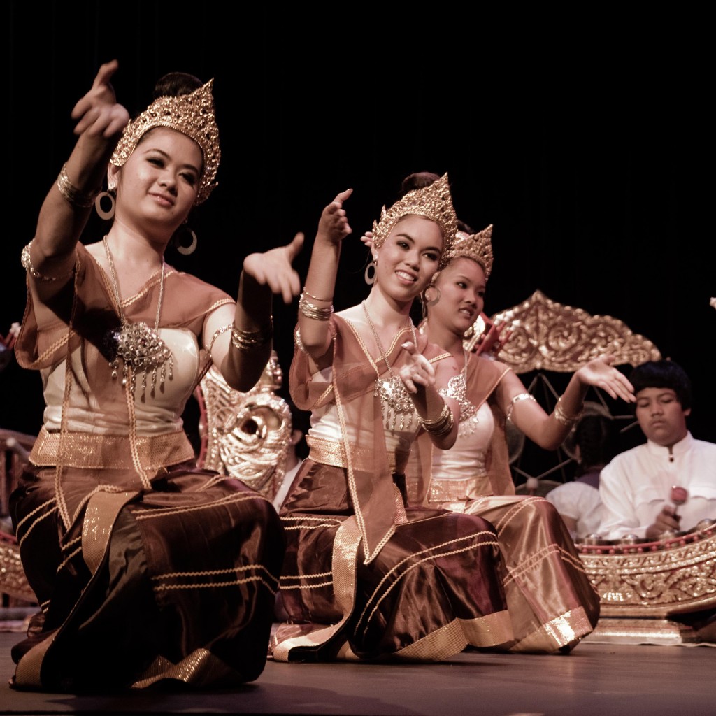 Thai Culture in Los Angeles - Thai Community Development CenterThai